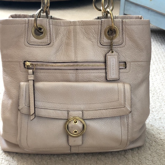 Coach purse - Picture 2 of 6